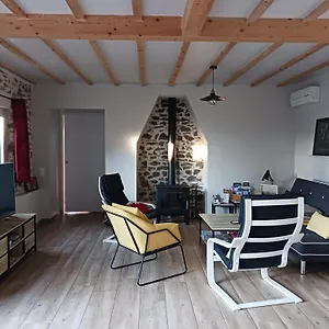  Hébergement de vacances De Rosvern